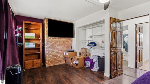 Tiny photo for 515 Thomas Street, Mt Pleasant, MI 48858 (MLS # 1942637)