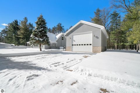Tiny photo for 3794 S Gladwin Road, Prudenville, MI 48651 (MLS # 1942778)