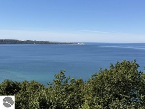 Tiny photo for 8 Pinnacle Place, Glen Arbor, MI 49636 (MLS # 1951116)