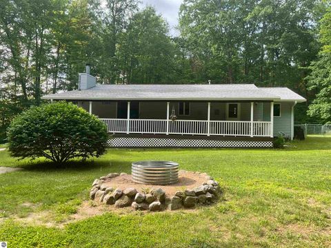 Tiny photo for 3300 E Arnold Lake Road, Harrison, MI 48625 (MLS # 1947481)