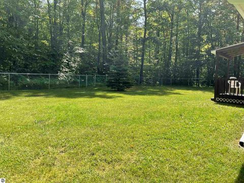 Tiny photo for 3300 E Arnold Lake Road, Harrison, MI 48625 (MLS # 1947481)