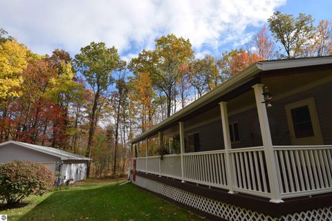 Tiny photo for 3300 E Arnold Lake Road, Harrison, MI 48625 (MLS # 1947481)
