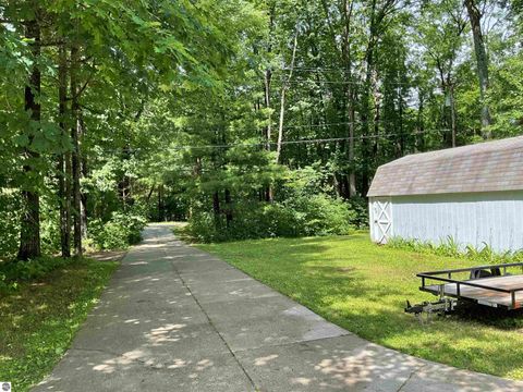 Tiny photo for 3300 E Arnold Lake Road, Harrison, MI 48625 (MLS # 1947481)