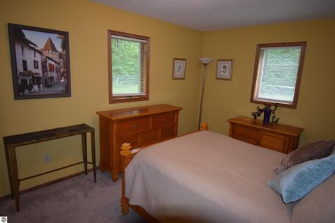 Tiny photo for 3300 E Arnold Lake Road, Harrison, MI 48625 (MLS # 1947481)