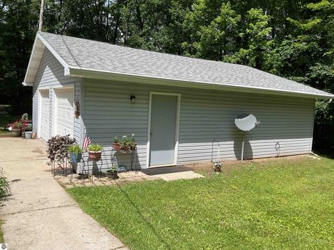 Tiny photo for 3300 E Arnold Lake Road, Harrison, MI 48625 (MLS # 1947481)