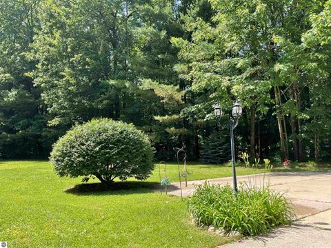 Tiny photo for 3300 E Arnold Lake Road, Harrison, MI 48625 (MLS # 1947481)