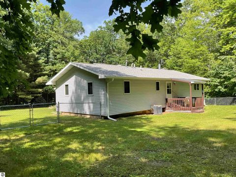 Tiny photo for 3300 E Arnold Lake Road, Harrison, MI 48625 (MLS # 1947481)
