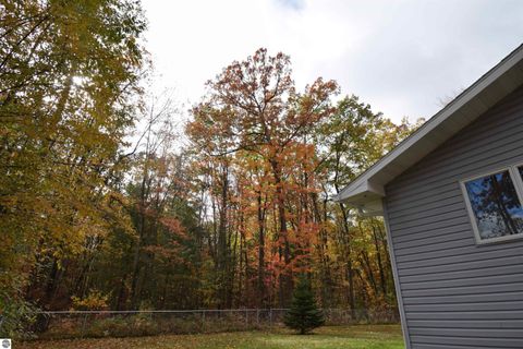 Tiny photo for 3300 E Arnold Lake Road, Harrison, MI 48625 (MLS # 1947481)