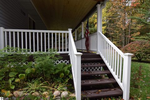 Tiny photo for 3300 E Arnold Lake Road, Harrison, MI 48625 (MLS # 1947481)