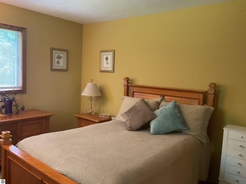 Tiny photo for 3300 E Arnold Lake Road, Harrison, MI 48625 (MLS # 1947481)