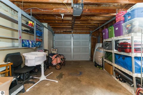 Tiny photo for 923 N Henry Street, Mt Pleasant, MI 48858 (MLS # 1941782)