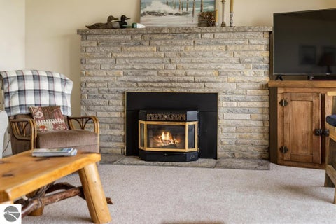 Tiny photo for 1308 Wenniway DR, Mackinaw, MI 49701 (MLS # 1949463)