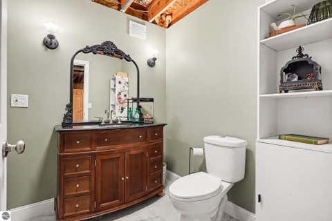 Tiny photo for 1013 Sweeney Street, Mt Pleasant, MI 48858 (MLS # 1949874)