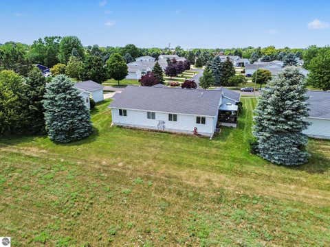 Tiny photo for 1013 Sweeney Street, Mt Pleasant, MI 48858 (MLS # 1949874)
