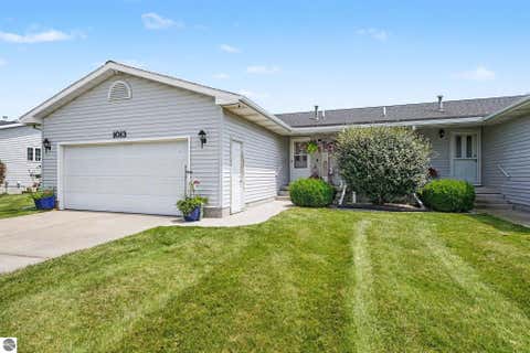 Photo of 1013 Sweeney Street, Mt Pleasant, MI 48858 (MLS # 1949874)