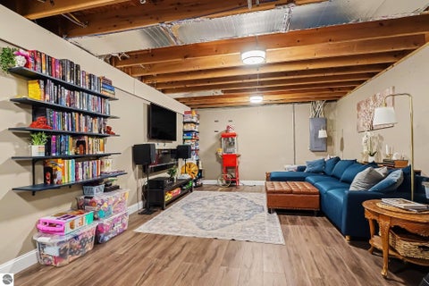 Tiny photo for 1013 Sweeney Street, Mt Pleasant, MI 48858 (MLS # 1949874)