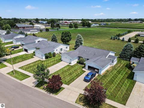 Tiny photo for 1013 Sweeney Street, Mt Pleasant, MI 48858 (MLS # 1949874)