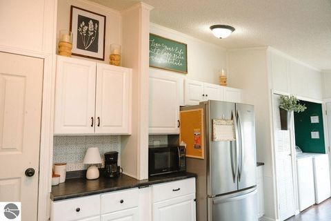 Tiny photo for 5232 E Broadway #Lot 137, Mt Pleasant, MI 48858 (MLS # 1943625)