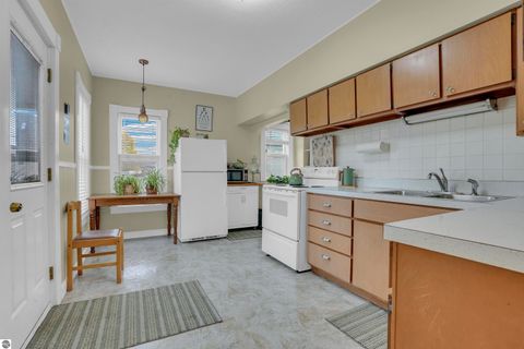 Tiny photo for 208 Blodgett, Cadillac, MI 49601 (MLS # 1945136)