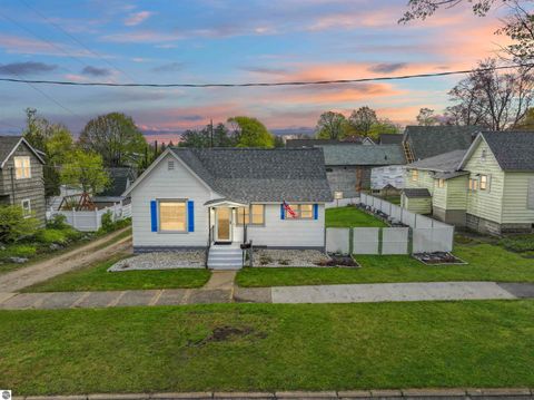 Tiny photo for 208 Blodgett, Cadillac, MI 49601 (MLS # 1945136)