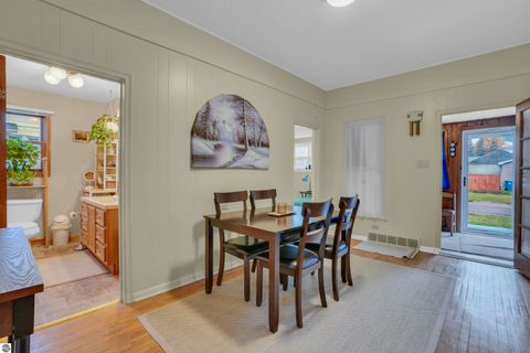 Tiny photo for 208 Blodgett, Cadillac, MI 49601 (MLS # 1945136)