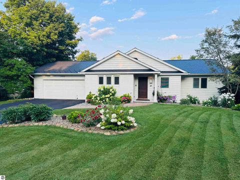 Photo of 3939 Blue Heights Drive, Traverse City, MI 49686 (MLS # 1943830)