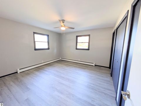 Tiny photo for 408 Sunnyside Street, Mancelona, MI 49659 (MLS # 1944172)
