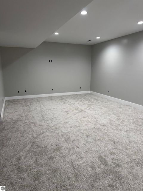 Tiny photo for 2816 W Crossroads Drive, Bay City, MI 48706 (MLS # 1945366)