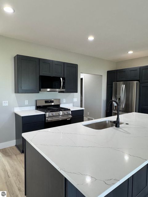 Tiny photo for 2816 W Crossroads Drive, Bay City, MI 48706 (MLS # 1945366)