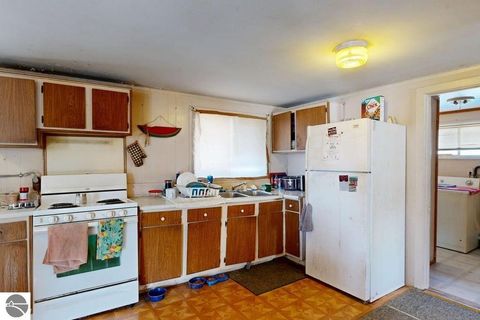 Tiny photo for 1205 N Kinney Avenue, Mt Pleasant, MI 48858 (MLS # 1942338)