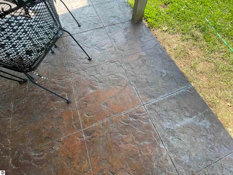 Tiny photo for 2492 E Fir Road, Harrison, MI 48625 (MLS # 1937849)