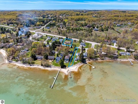 Tiny photo for 5910 S Cummings ST, Suttons Bay, MI 49682 (MLS # 1945361)