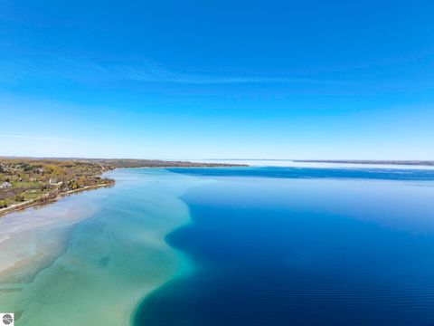 Tiny photo for 5910 S Cummings ST, Suttons Bay, MI 49682 (MLS # 1945361)