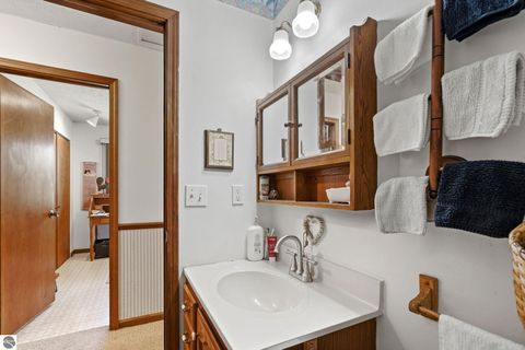 Tiny photo for 5910 S Cummings ST, Suttons Bay, MI 49682 (MLS # 1945361)