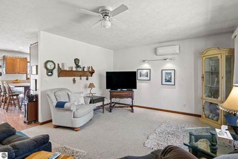 Tiny photo for 5910 S Cummings ST, Suttons Bay, MI 49682 (MLS # 1945361)