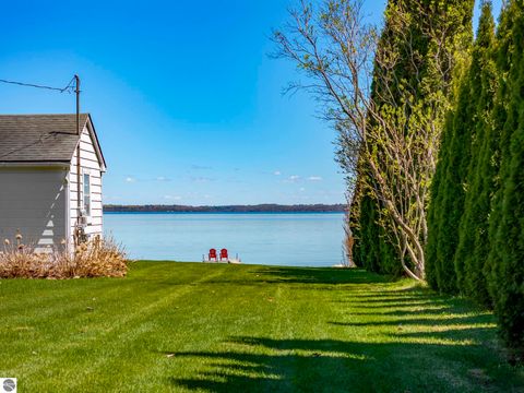 Tiny photo for 5910 S Cummings ST, Suttons Bay, MI 49682 (MLS # 1945361)