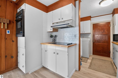 Tiny photo for 1105 Bay Drive, Tawas City, MI 48763 (MLS # 1949976)