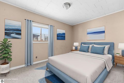 Tiny photo for 1247 Plainview Avenue, Traverse City, MI 49686 (MLS # 1942362)