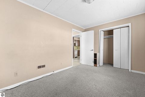 Tiny photo for 1247 Plainview Avenue, Traverse City, MI 49686 (MLS # 1942362)