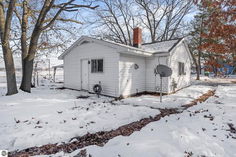 Tiny photo for 1247 Plainview Avenue, Traverse City, MI 49686 (MLS # 1942362)