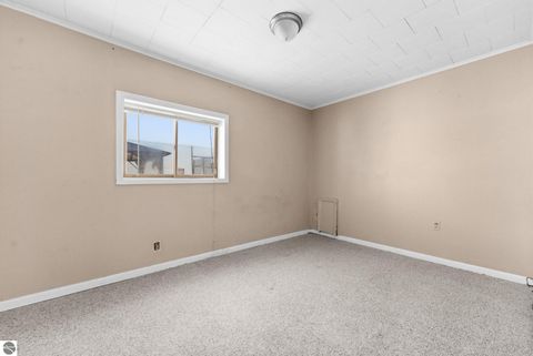 Tiny photo for 1247 Plainview Avenue, Traverse City, MI 49686 (MLS # 1942362)