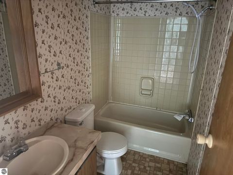 Tiny photo for 4564 W Bawkey Road, Farwell, MI 48622 (MLS # 1936642)