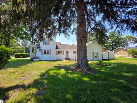 Tiny photo for 702 W Washington ST, East Tawas, MI 48730 (MLS # 1947970)