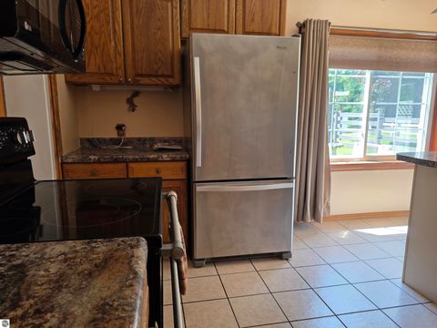 Tiny photo for 702 W Washington ST, East Tawas, MI 48730 (MLS # 1947970)
