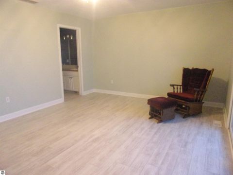 Tiny photo for 915 W Lake Street, Tawas City, MI 48763 (MLS # 1943456)