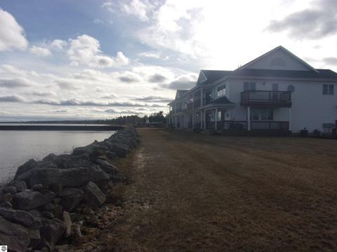 Tiny photo for 915 W Lake Street, Tawas City, MI 48763 (MLS # 1943456)