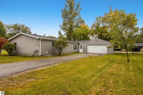 Tiny photo for 10995 Stacey Alley, Honor, MI 49640 (MLS # 1951162)
