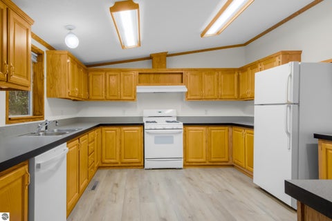 Tiny photo for 10995 Stacey Alley, Honor, MI 49640 (MLS # 1951162)