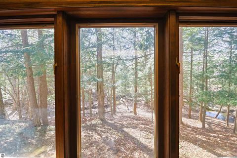 Tiny photo for 555 E Deerfield Road, Mt Pleasant, MI 48858 (MLS # 1943778)