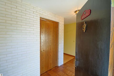 Tiny photo for 555 E Deerfield Road, Mt Pleasant, MI 48858 (MLS # 1943778)